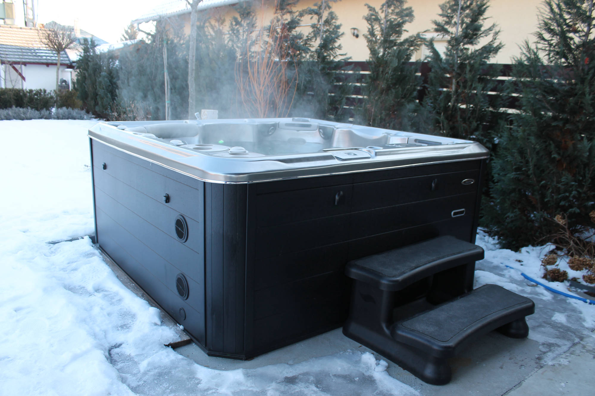Hot Tub in winterland